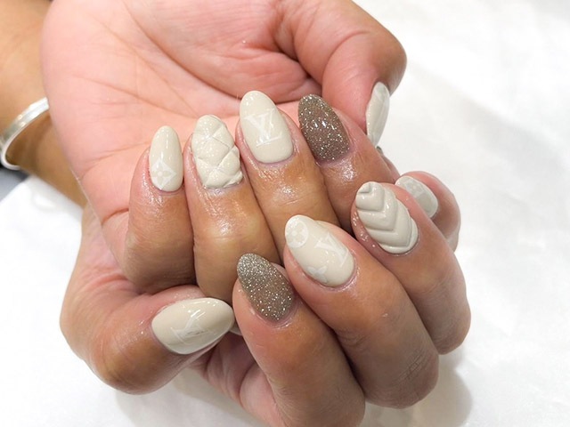 HAND-132