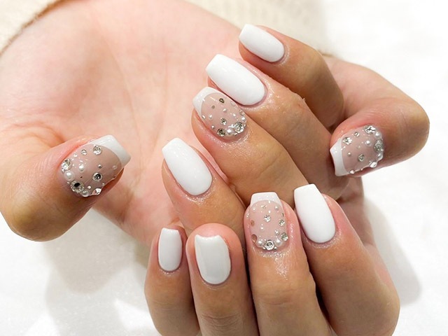 HAND-134