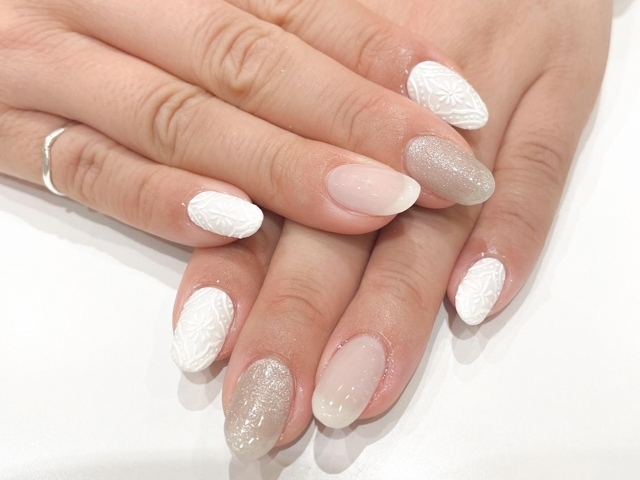 HAND-18