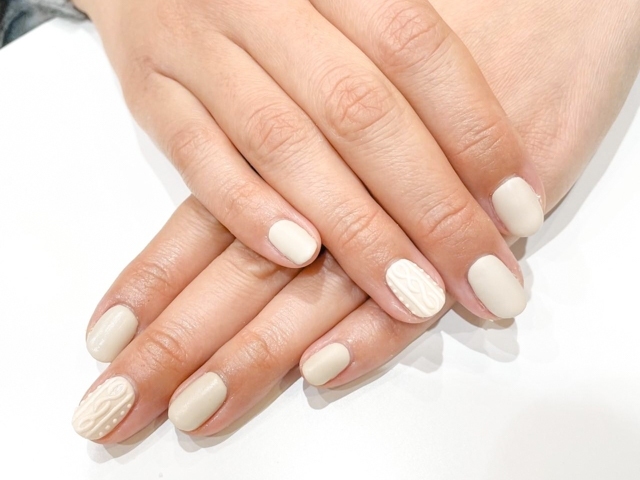 HAND-2