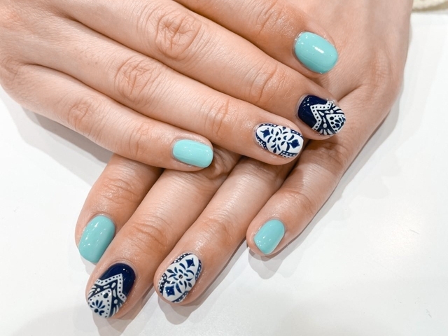 HAND-32