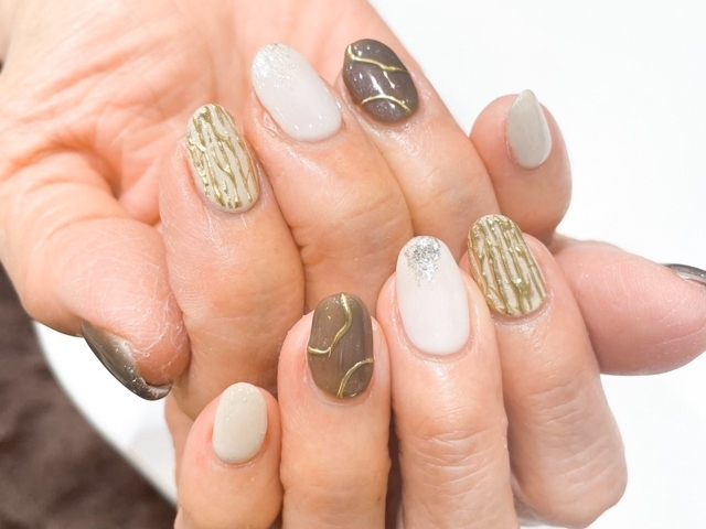 HAND-4